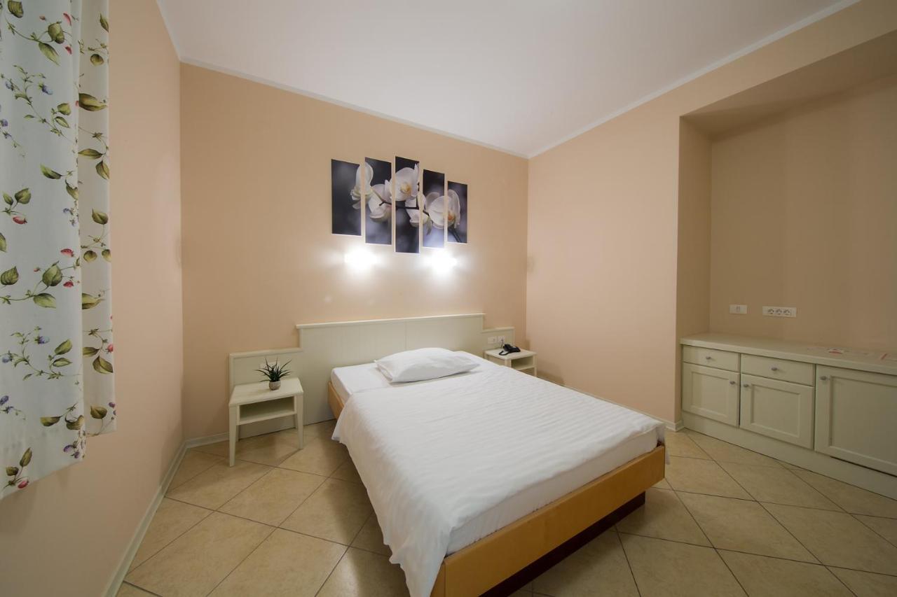 Hotel Kozana Доброво Экстерьер фото