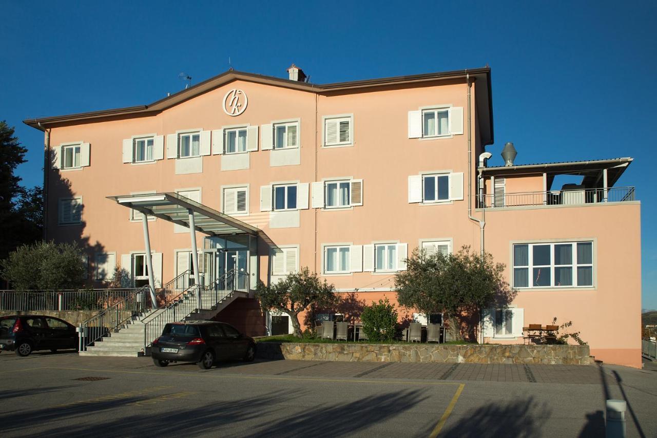 Hotel Kozana Доброво Экстерьер фото